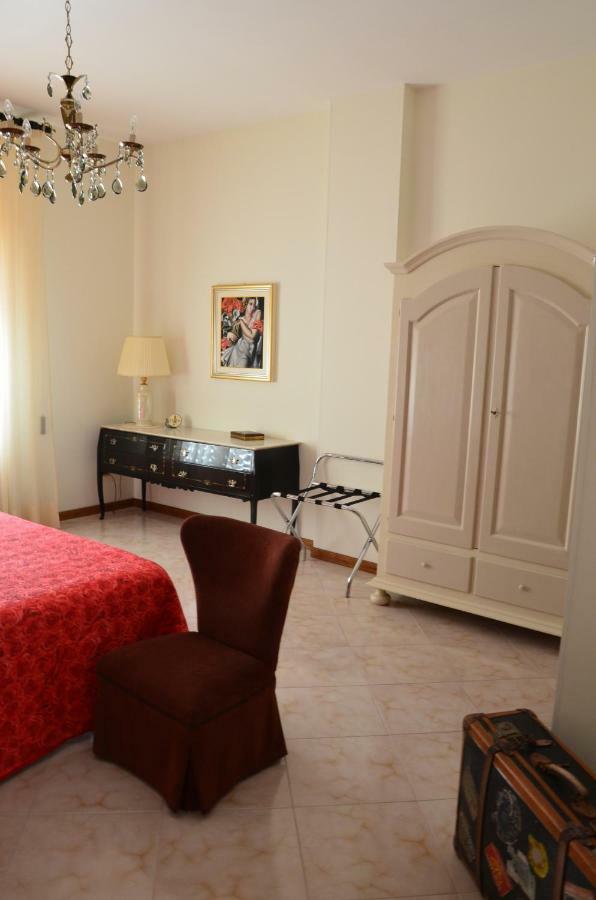 Casa Fedora Appartement Lecce Buitenkant foto