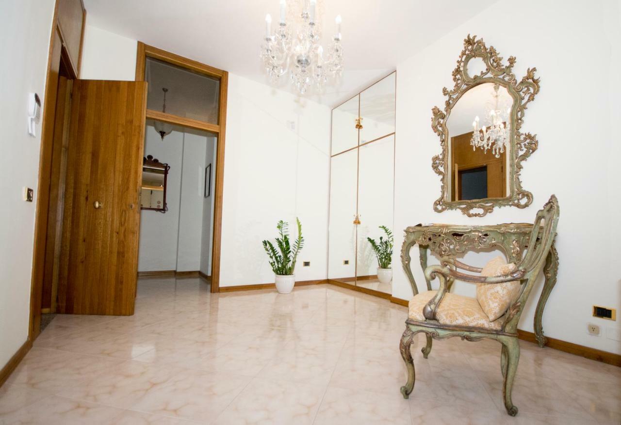 Casa Fedora Appartement Lecce Buitenkant foto