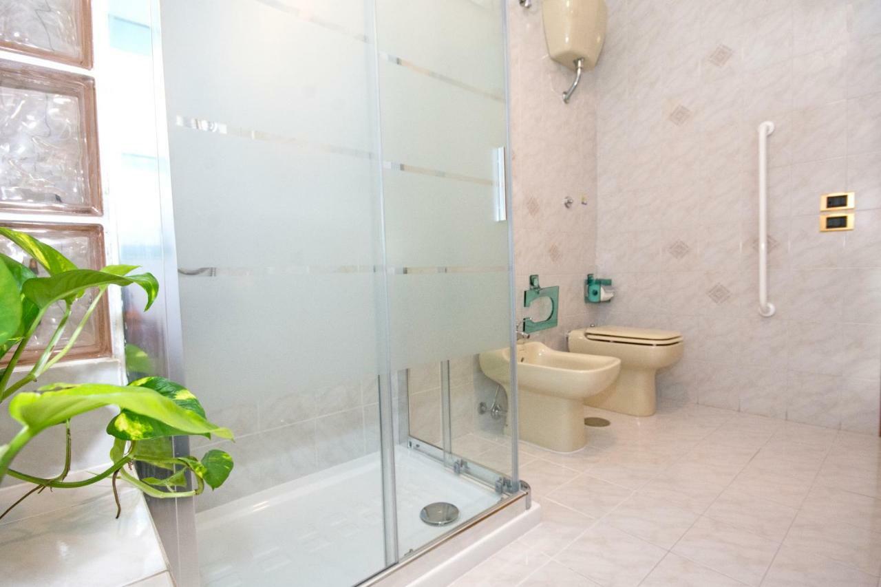 Casa Fedora Appartement Lecce Buitenkant foto