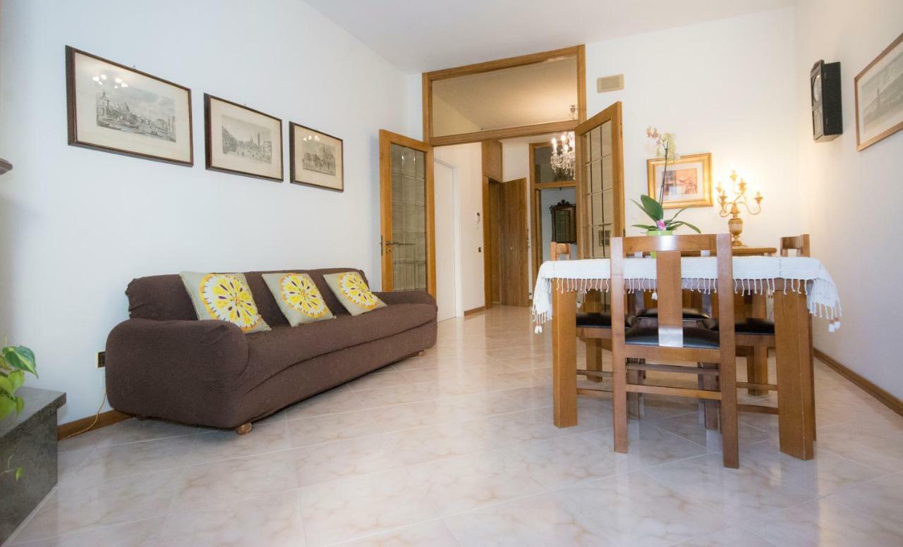 Casa Fedora Appartement Lecce Buitenkant foto